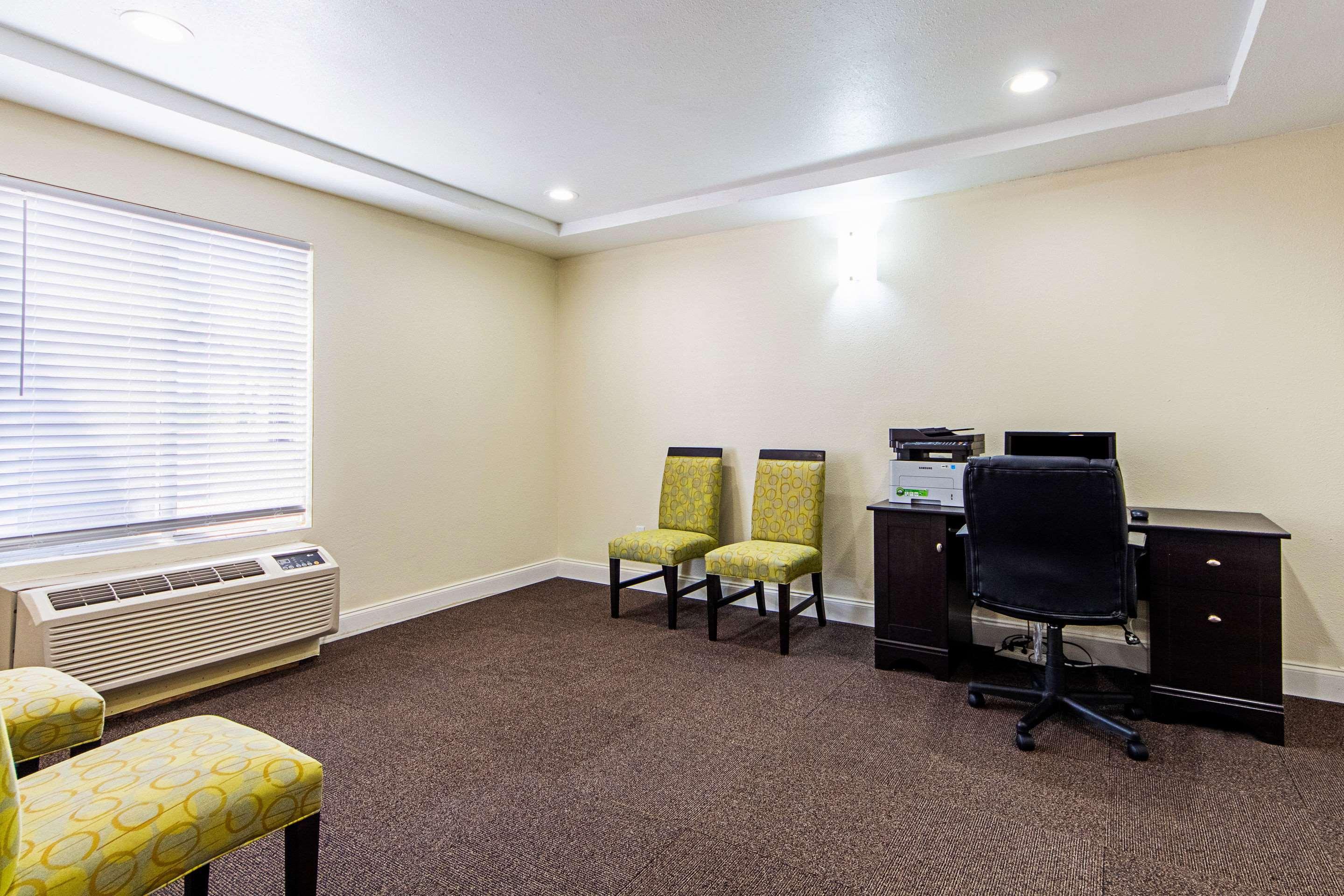 Quality Inn Greenville I-30 Exterior photo